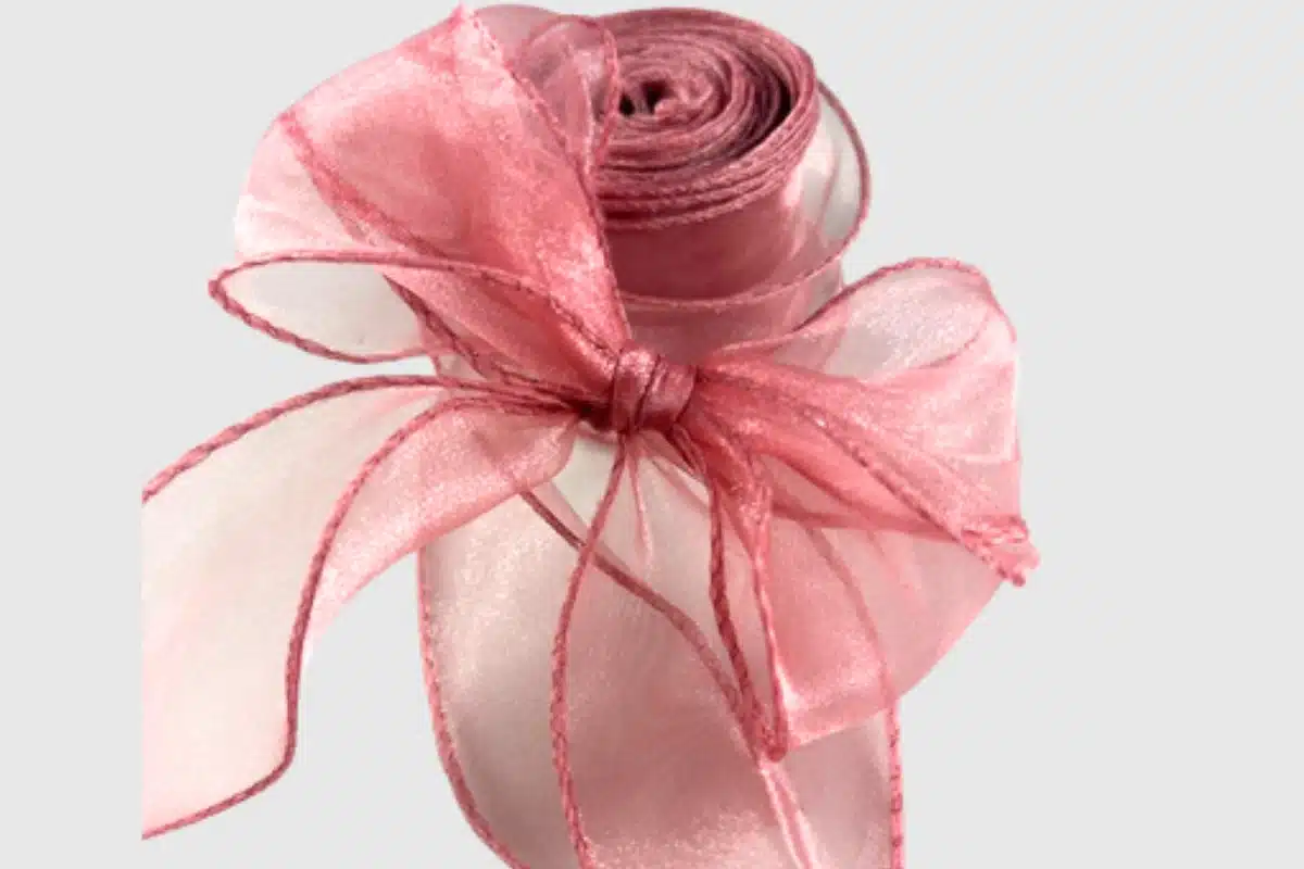 Dusky pink fishtail organza ribbon 40mm x 4.1m